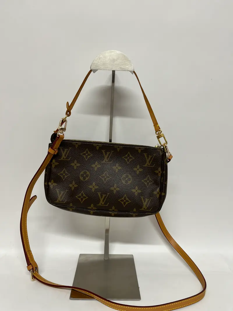 Louis Vuitton Pochette Accessoires Monogram 2 bandoleras