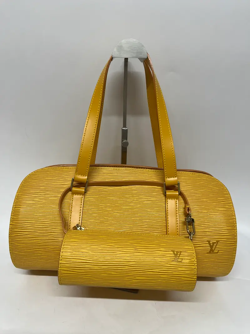Louis Vuitton Soufflot Papillon Piel Epi Amarilla · Con Pouch