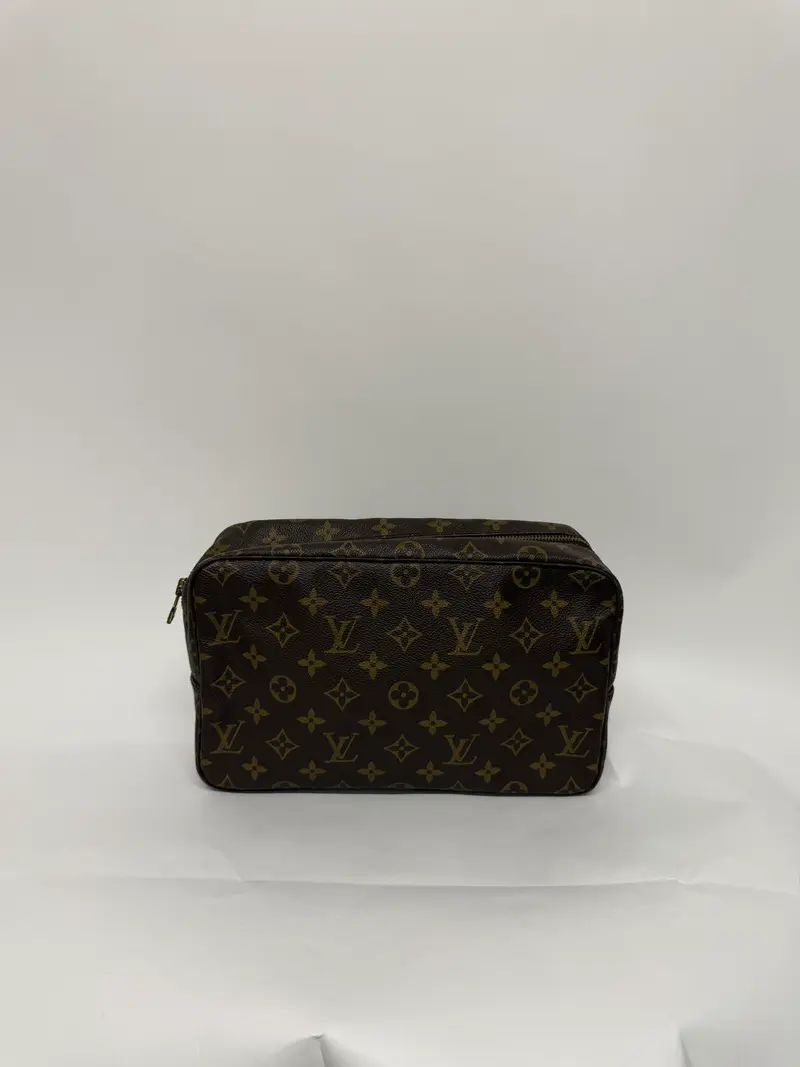 Louis Vuitton Trousse Toilette 28 Monogram