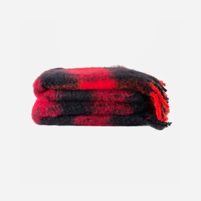 Manta de mohair de cuadros Rojos y Negros