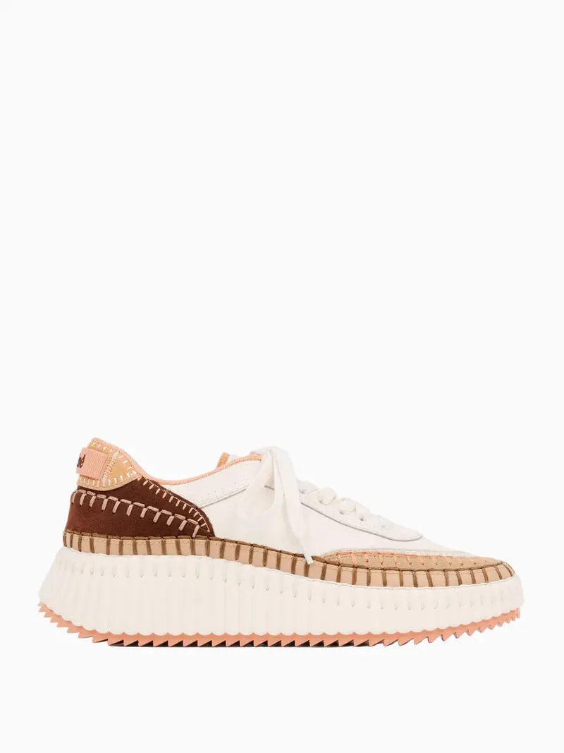Nama sneakers