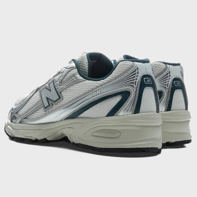 New Balance 740 Medusa Green Anora