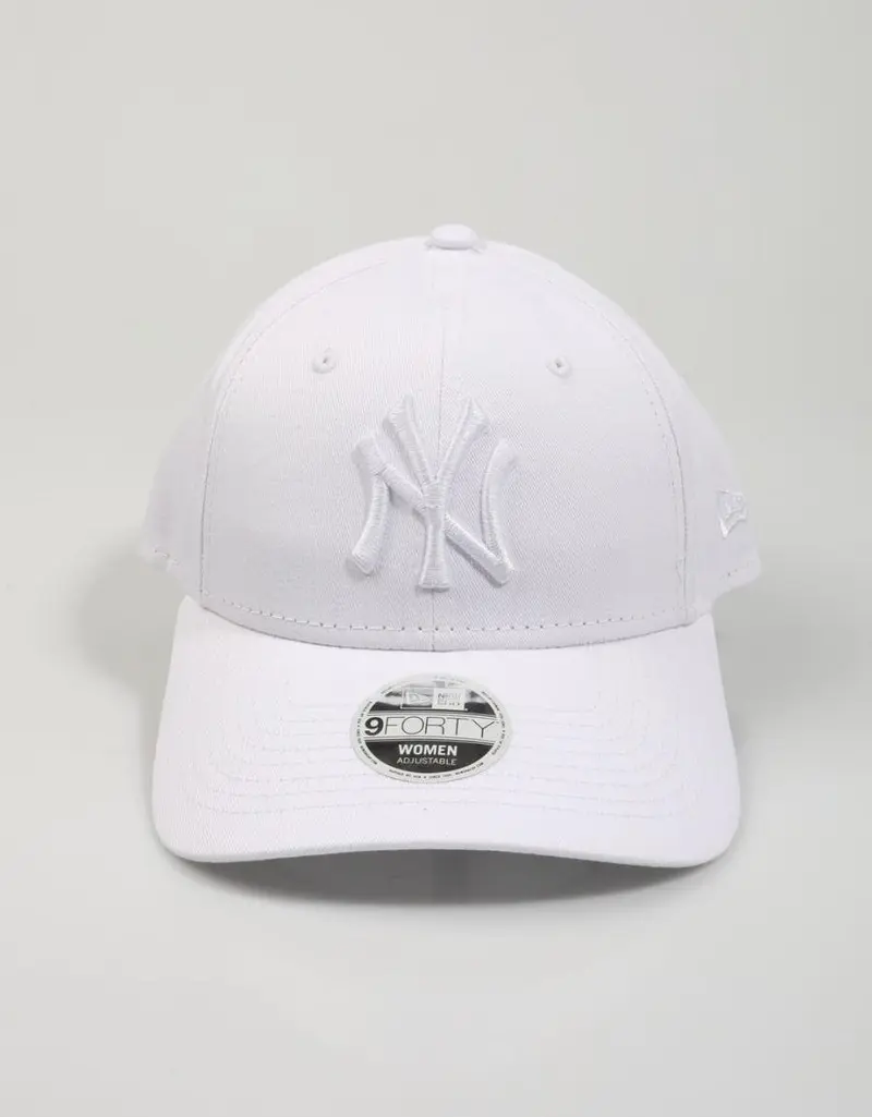 NEW ERA FEMALE LEAGUE ESSENTIAL 9FORTY 81717