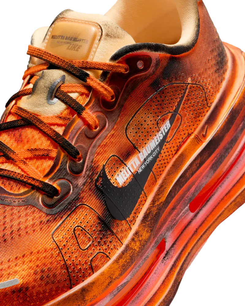 Nike Vomero Premium x Melitta Baumeister Naranja Total (Mujer)