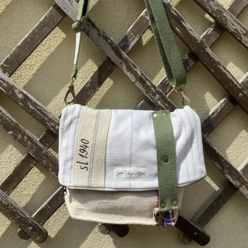 Old Nature "Old Nature Bandolera" Unisex (2 sacos o más)