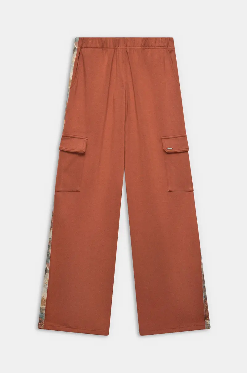 Pantalón cargo naranja de corte amplio