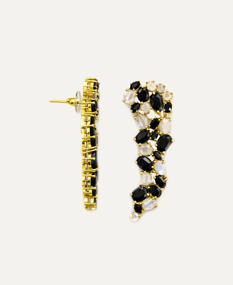Pendiente Dorado Azura Piedra Luna y Ónix Negro