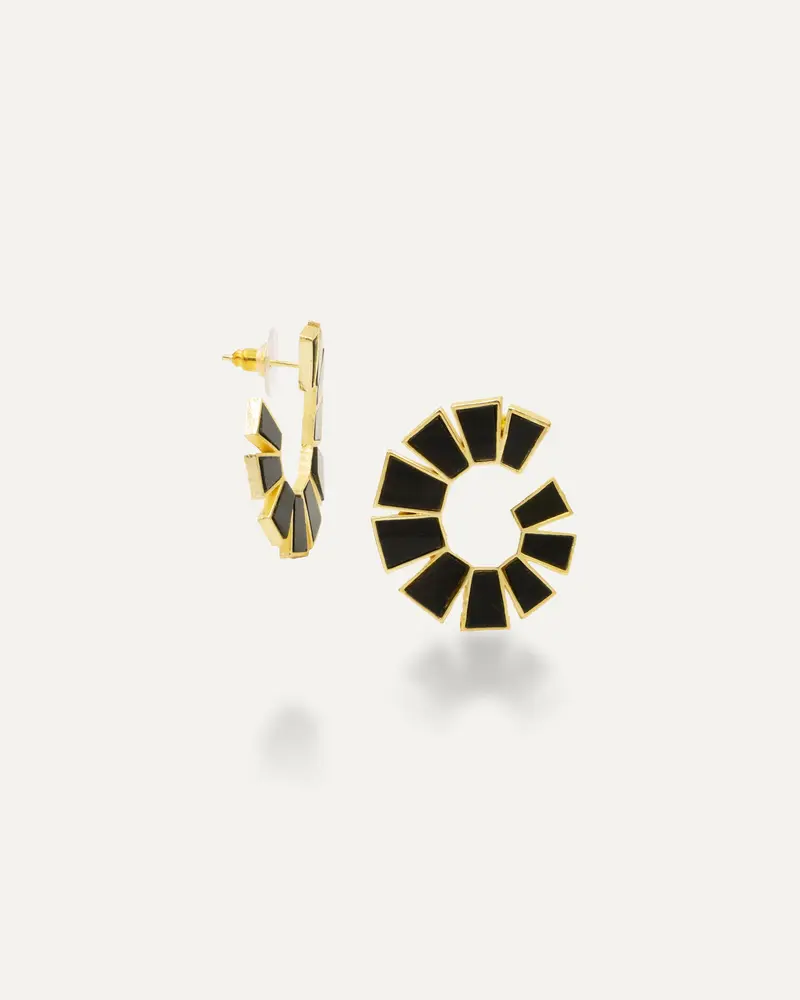 Pendiente Dorado Petra Onix Negro
