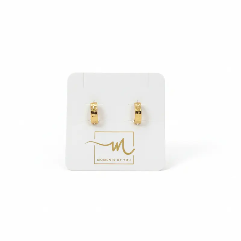 Pendientes anchos de acero inoxidable de tipo argolla con textura rugosa