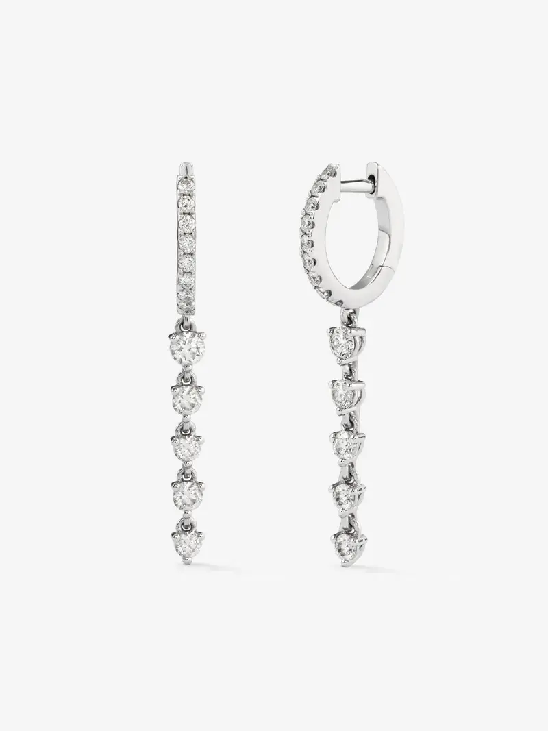 Pendientes aro largo de oro blanco de 18K con diamantes