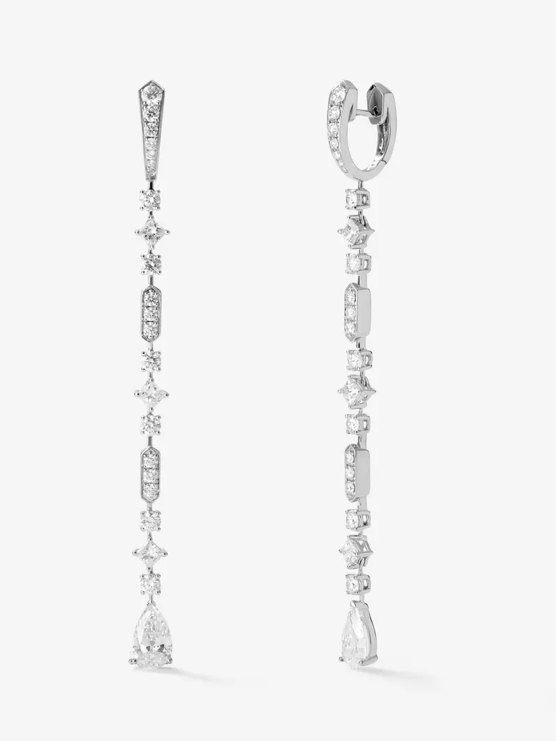 Pendientes de Alta Joyería en oro blanco de 18K con diamantes