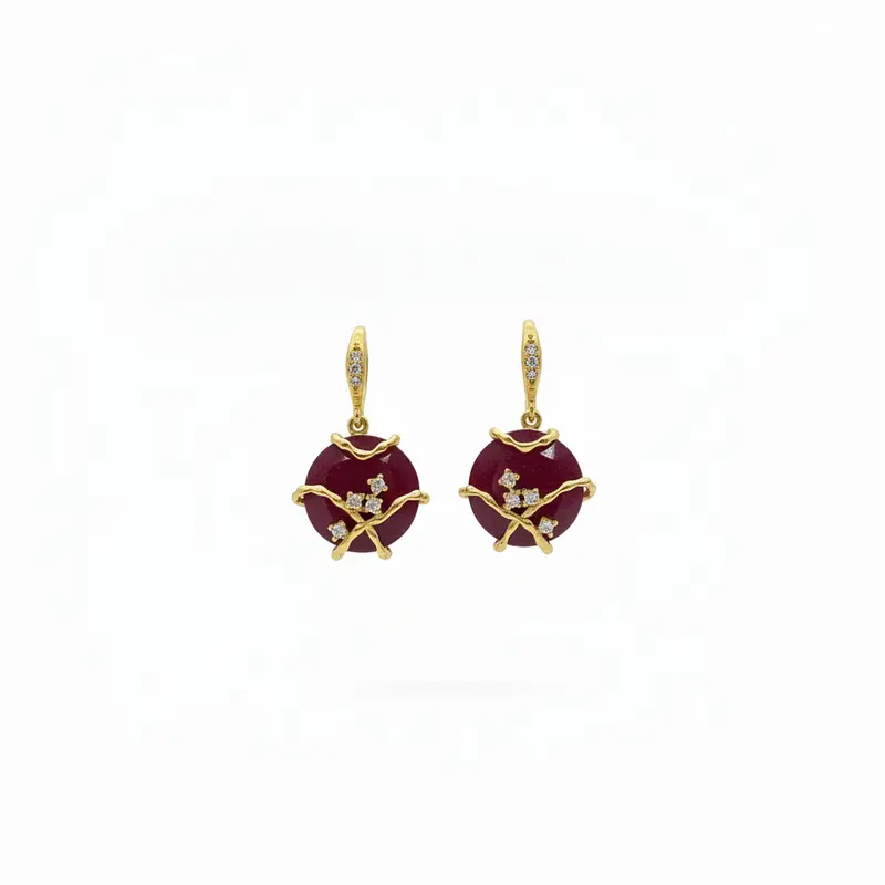 Pendientes de latón con circonitas y piedra natural redonda con diseño dorado