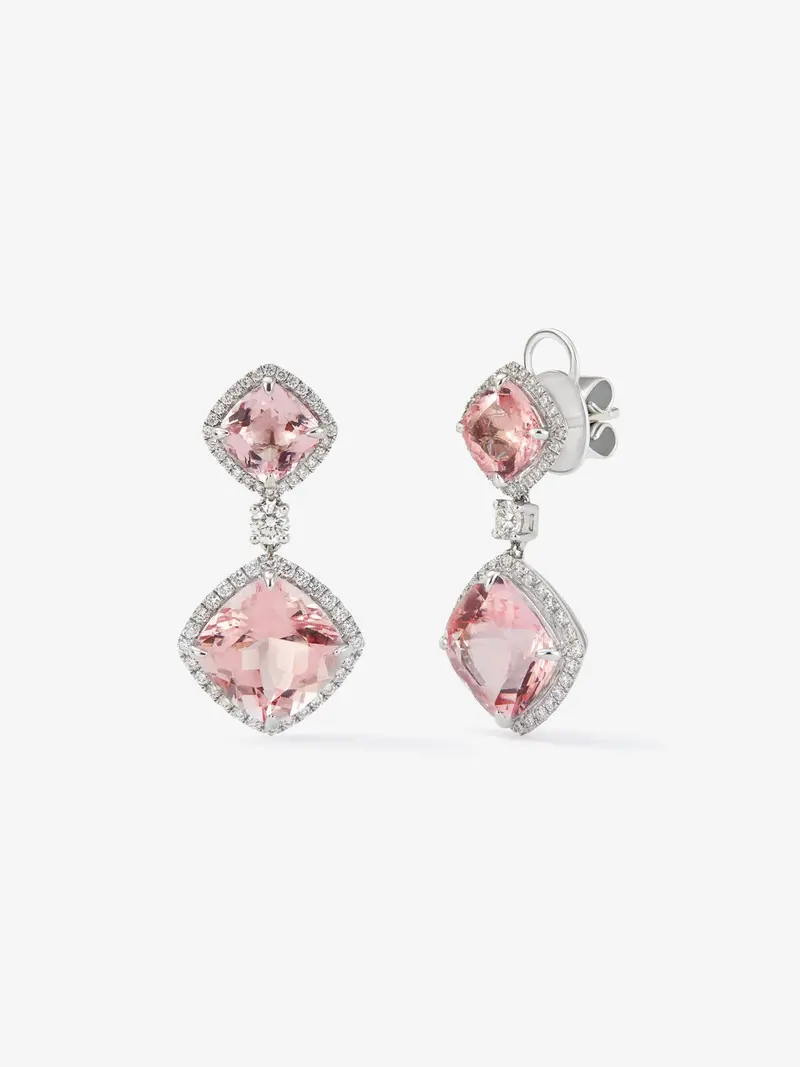 Pendientes de oro blanco de 18K con morganitas en talla cushion de 10,33 cts y diamantes en talla brillante de 0,85 cts
