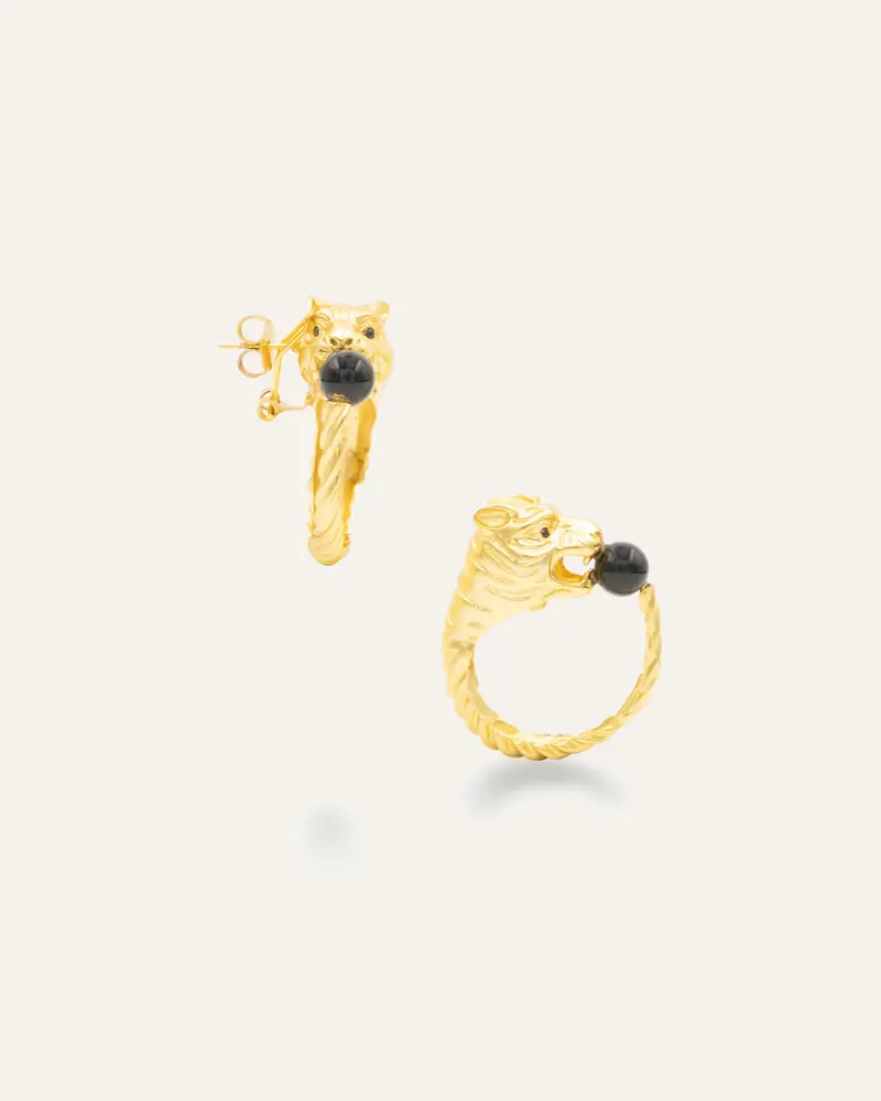 Pendientes Dorados Janavar God