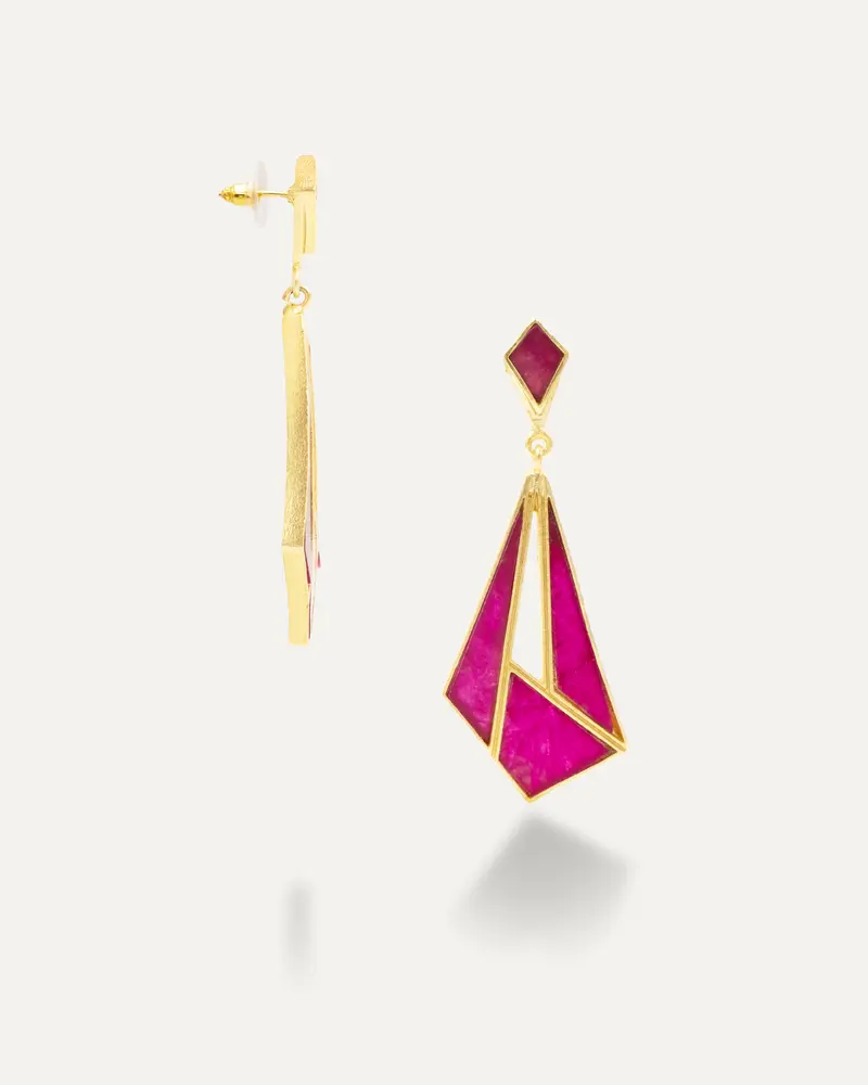 Pendientes Dorados Pranit Onix Fucsia