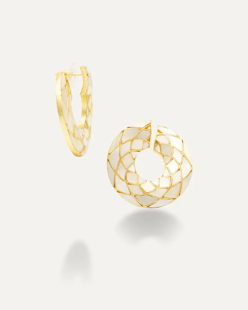 Pendientes Dorados Top Deva Madre Perla