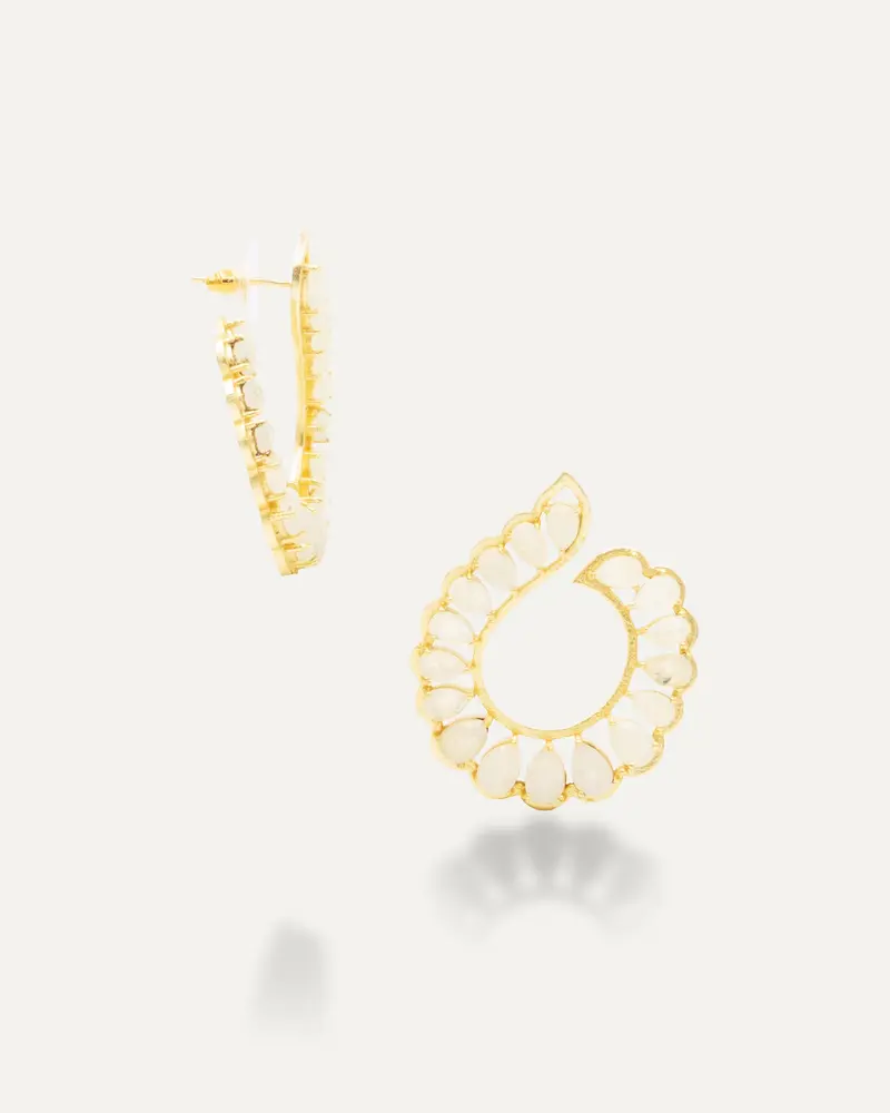 Pendientes Dorados Zaid Piedra Luna