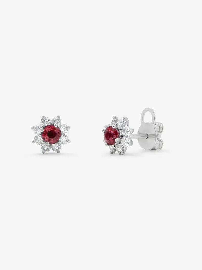 Pendientes estrella de oro blanco de 18K con rubi y diamante
