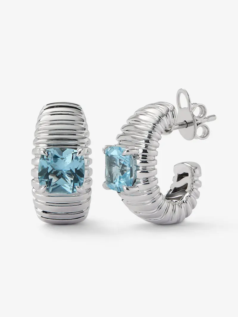 Pendientes gallonados de plata 925 con topacios azul Sky