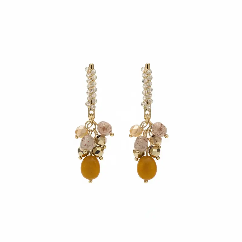 Pendientes largos con cuentas enrolladas y colgantes