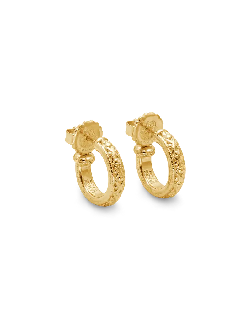 Pendientes Mencía P, plata dorada
