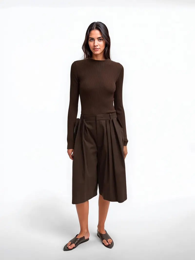 Pleated bermuda