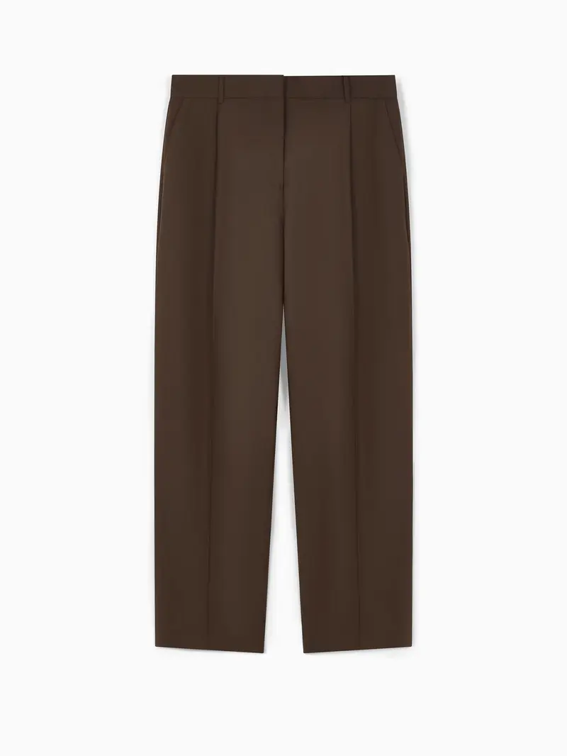 Pleated trousers