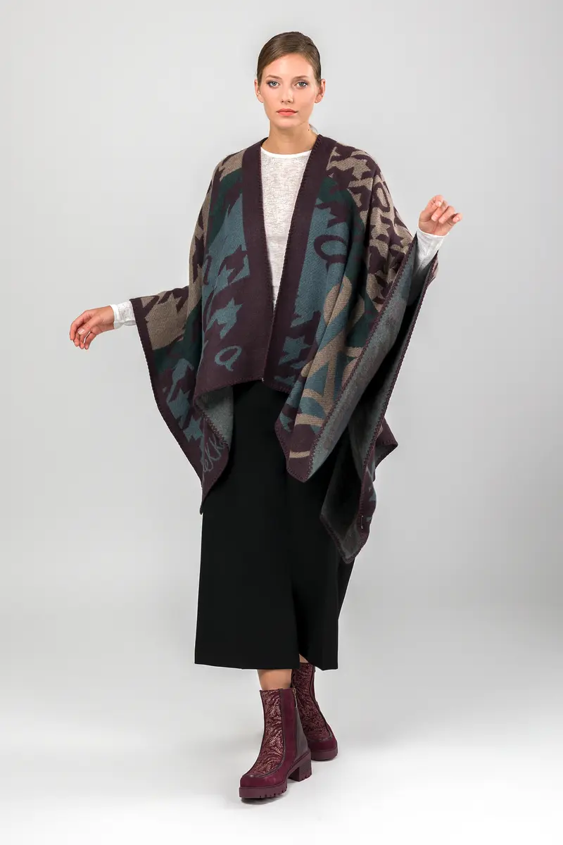 Poncho azul y morado