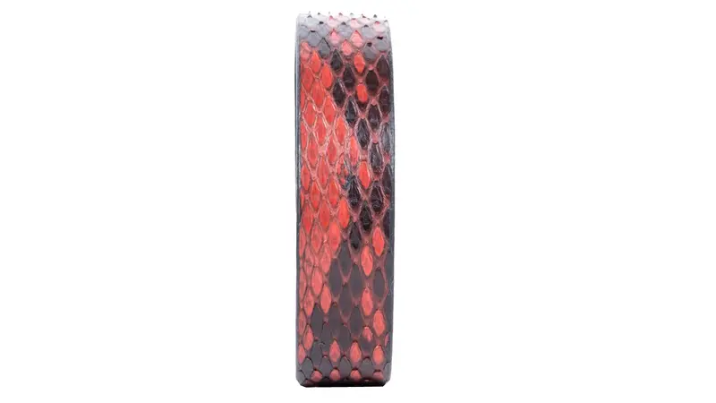 Pulsera de Pitón Natural - Rojo Intenso y Carbón (2 cm)