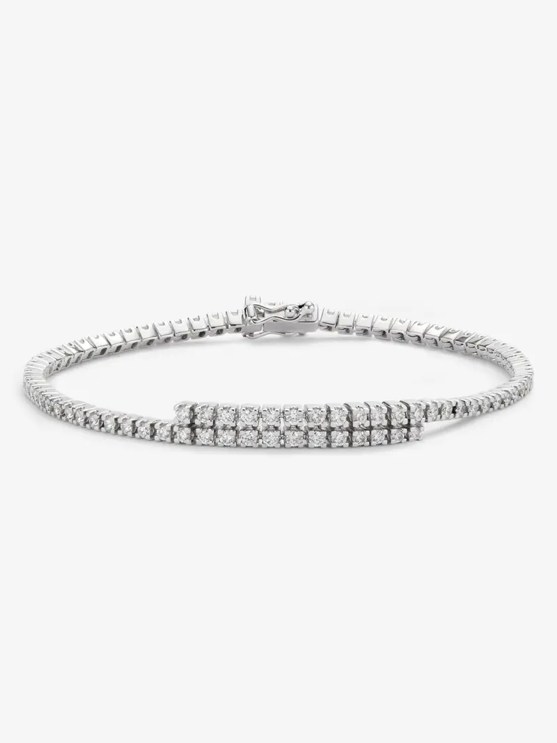 Pulsera rivière de oro blanco de 18K con 88 diamantes en talla birllante con un total de 1,81 cts