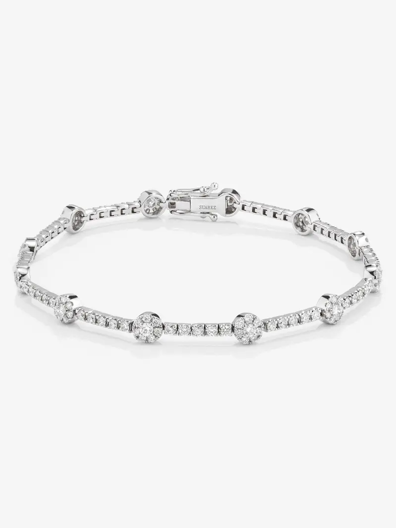 Pulsera rivière de oro blanco de 18K con diamantes en talla brillante con un total de 2,09 cts