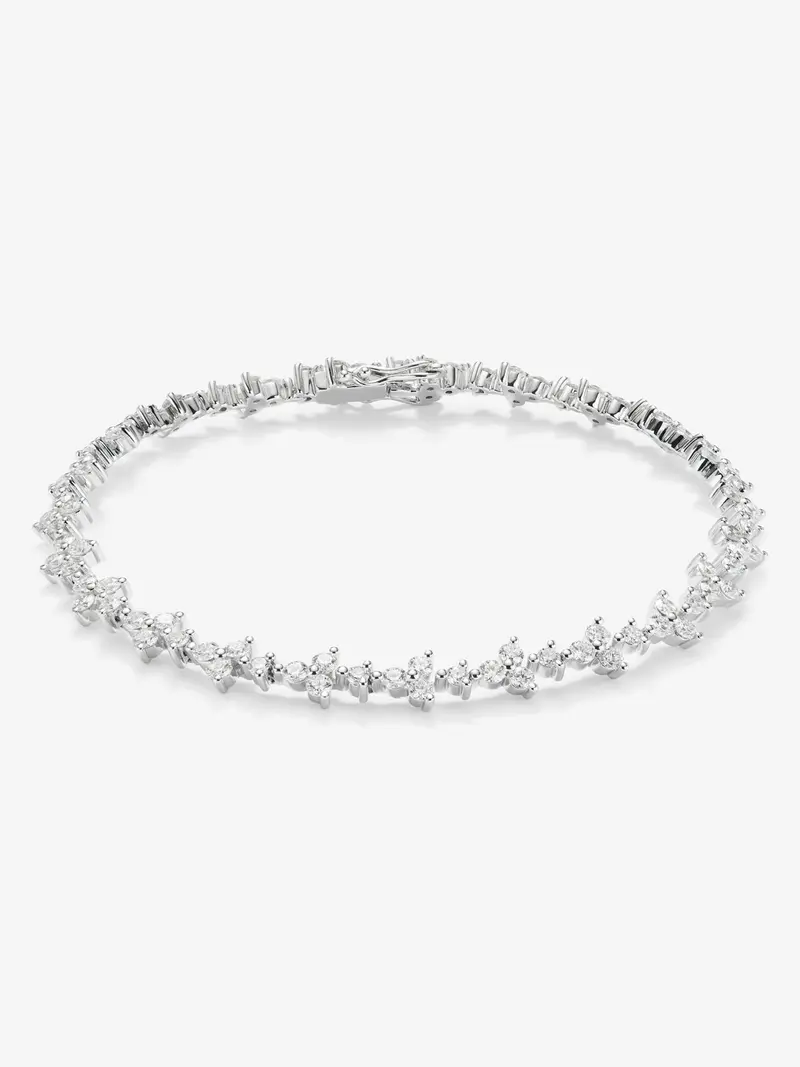 Pulsera rivière de oro blanco de 18K con diamantes en talla brillante de 2,82 cts
