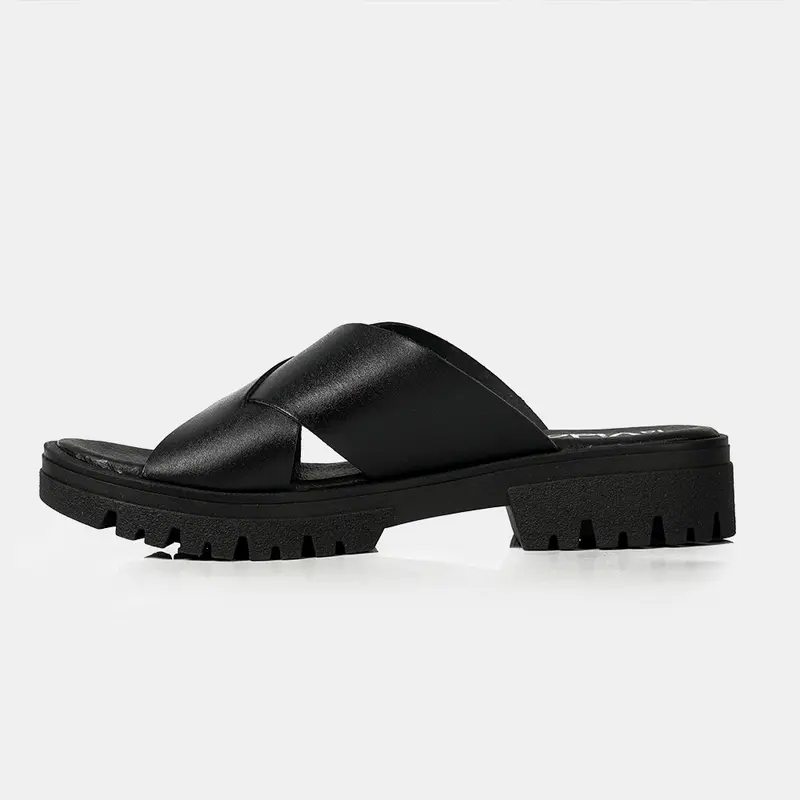 Sandalias de mujer de piel con plataforma negro Matilde