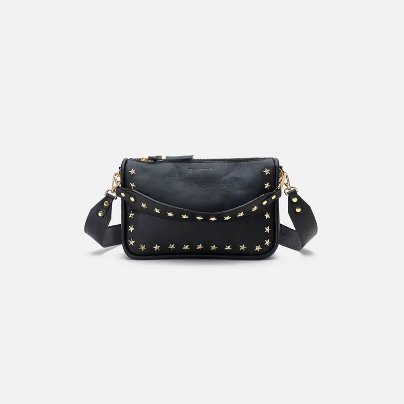 Sandy stars Black
