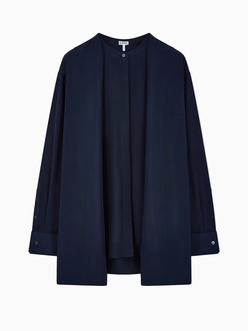 Shirt with foulard