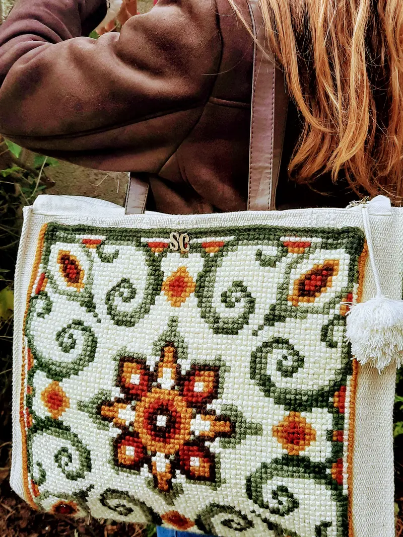 Shopper Modelo " Sweeden in White"
