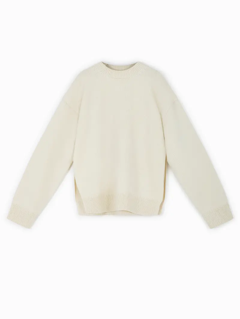 Side slit jumper