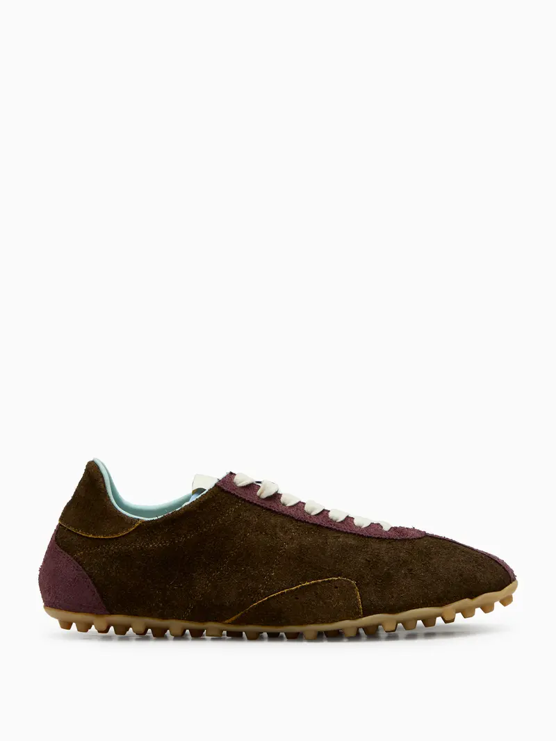 Sprinters sneakers