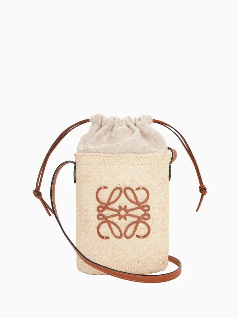 Square pocket bag