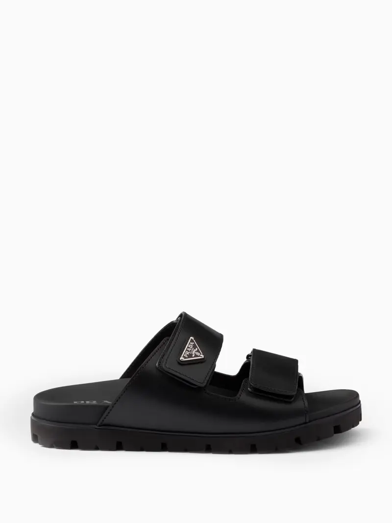 Strap sandals