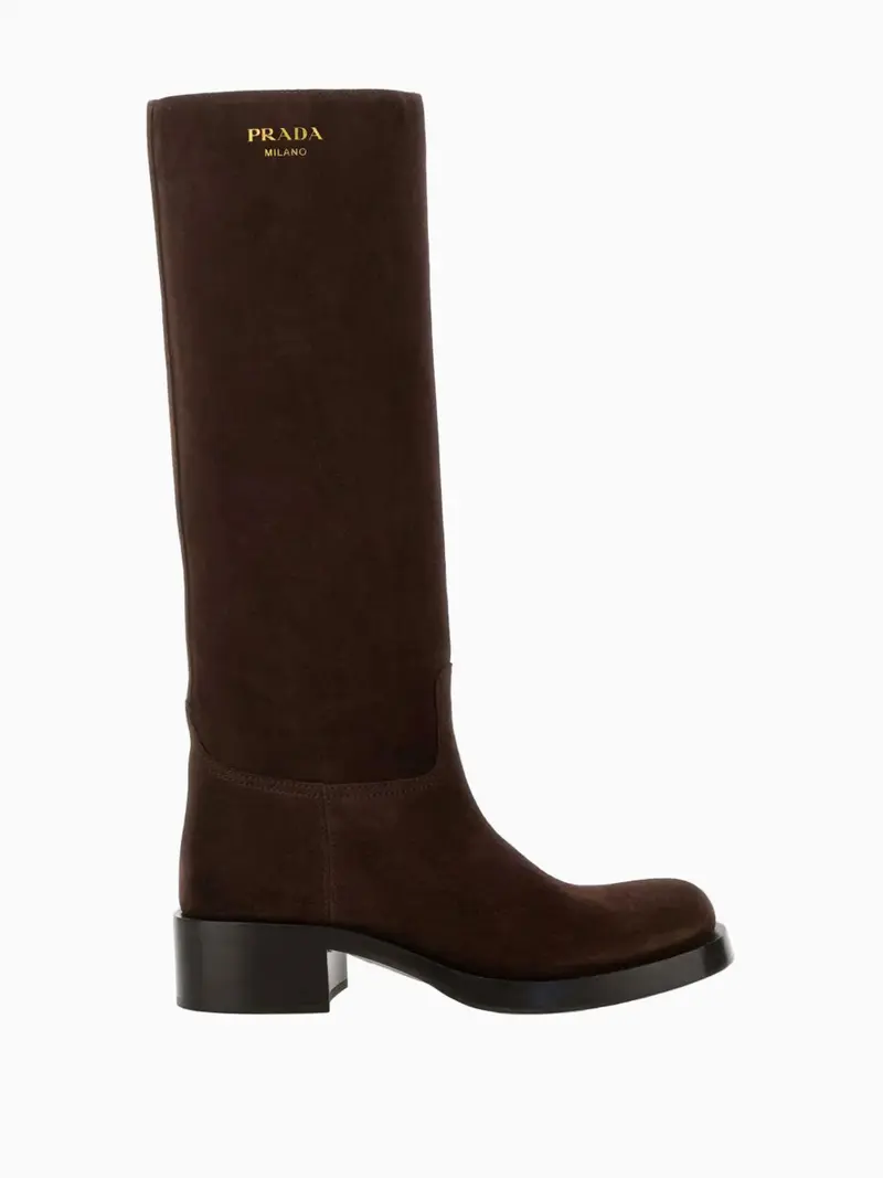 Suede boots