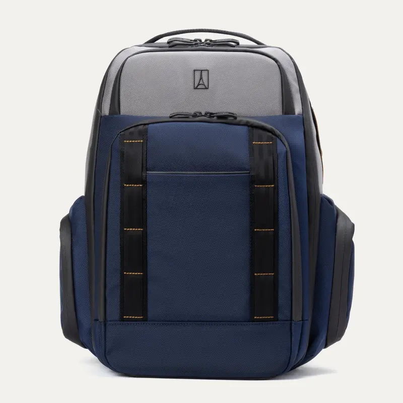 Travelpro® Altitude™ Large Expandable Laptop Backpack 30-36L (46 x 38 x 24 cm)