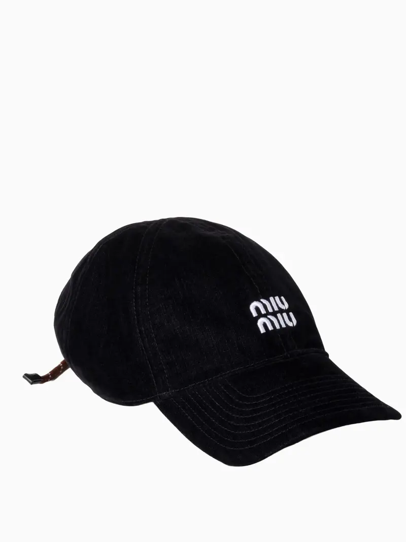 Velvet cap