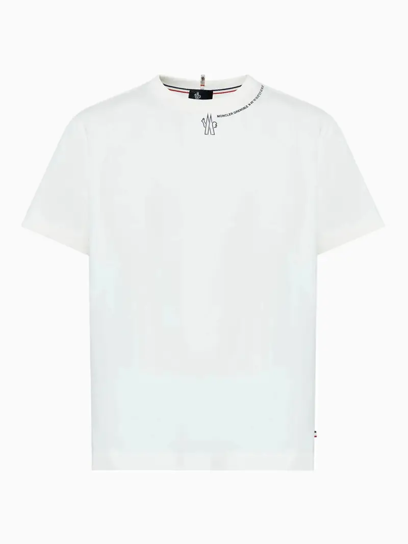 White t-shirt