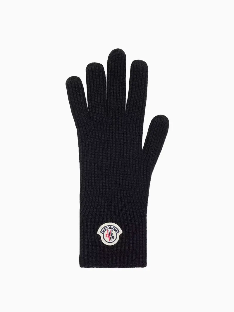 Wool gloves