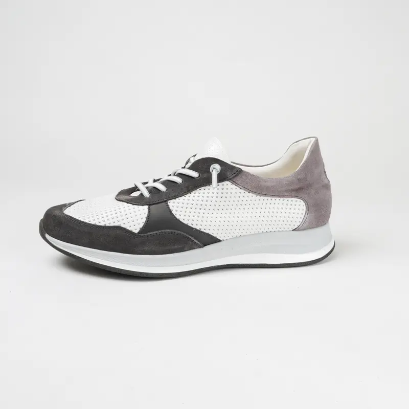 Zapatilla deportiva de hombre piel con cordones blanco Ezra