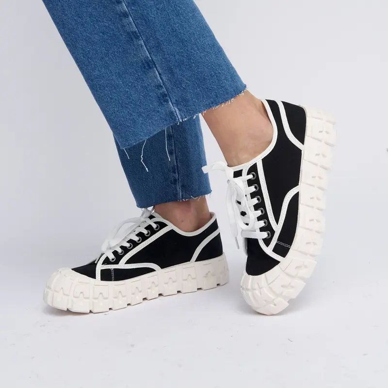 Zapatillas deportivas para mujer de lona con suela gorda negro Mamba