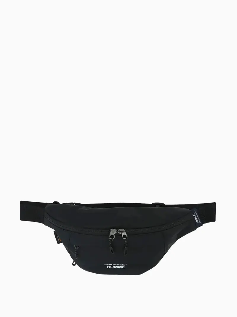 Zip-fastening belt bag